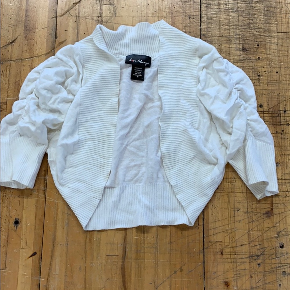 Cardigan sweater